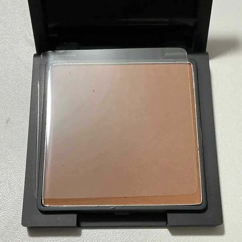Defiance Beauty Satin Sovereign Bronzer Velvety Matte Natural Finish Vegan
